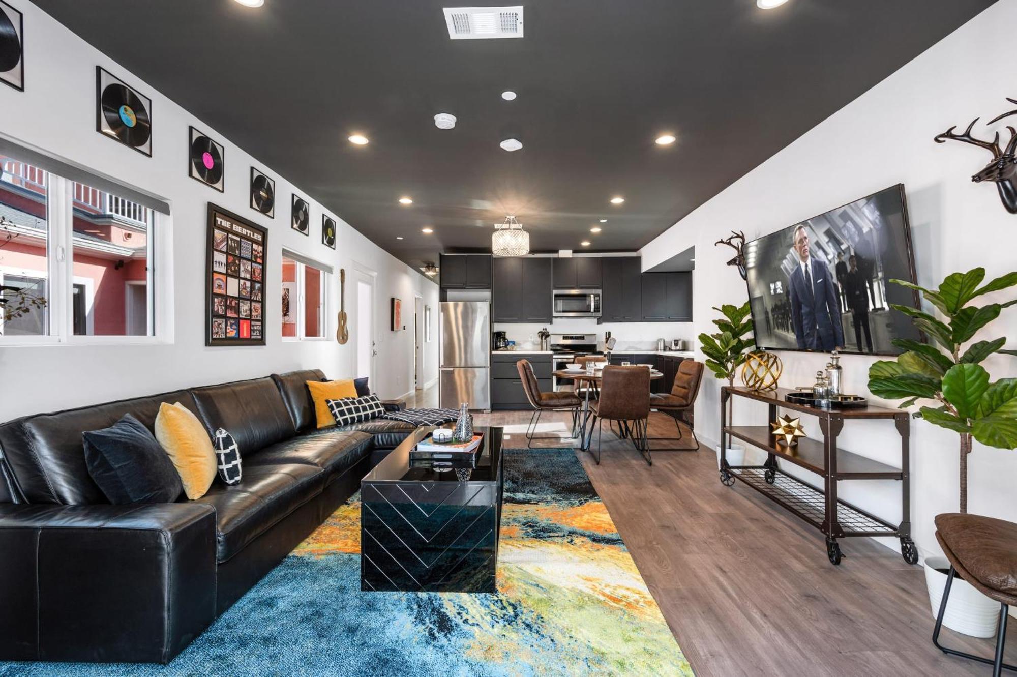 Rock N Roll By Avantstay Vibey Hollywood Retreat Steps To Attractions Los Angeles Ngoại thất bức ảnh